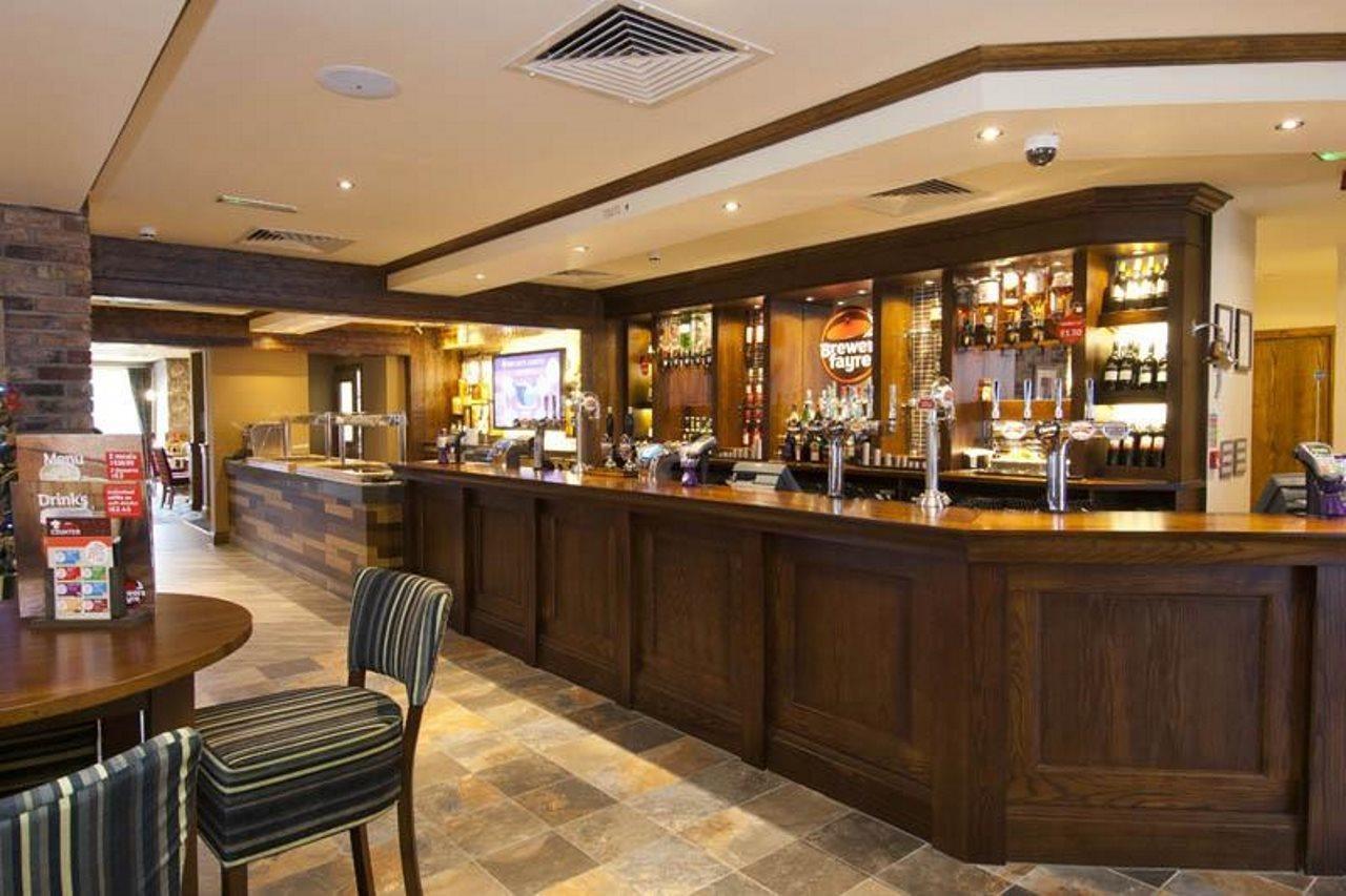 Premier Inn 埃克塞特 外观 照片